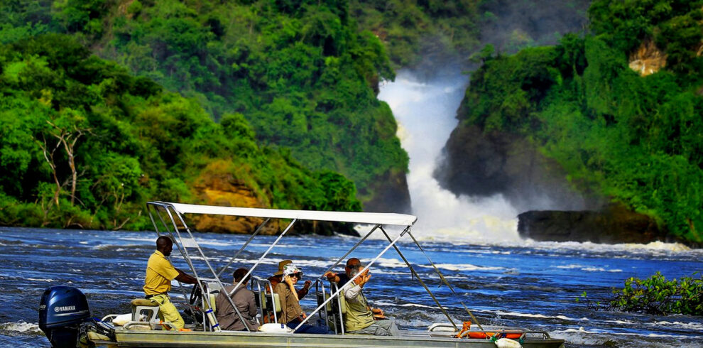 Boat below the Murchison Falls